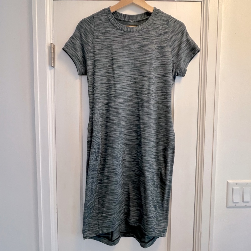 Lululemon &go Where-To Dress Heathered Dark Fuel. Size 8 EUC - Picture 2 of 6